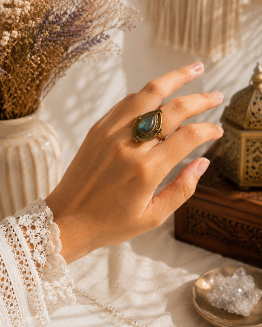 Labradorite Petal Ring