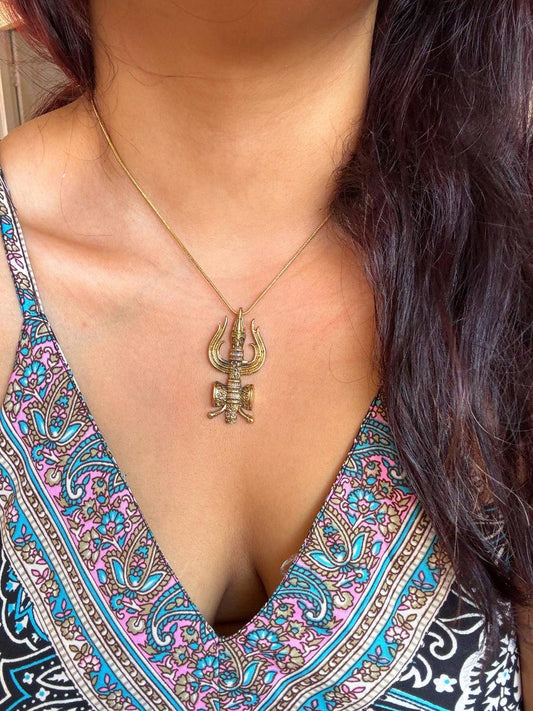 Trishool with Dumru Pendant