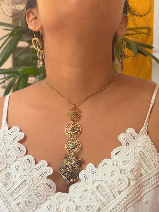 Shakti Labradorite Pendent