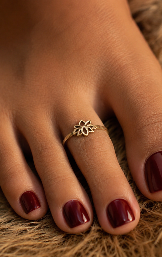 Lotus Toe Rings cum Mid Rings-Adjustable fit.