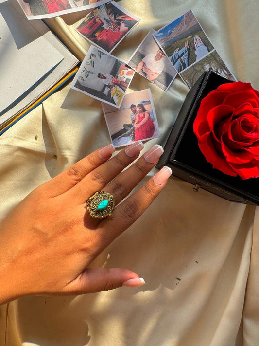 Turquoise Oval Keepsake