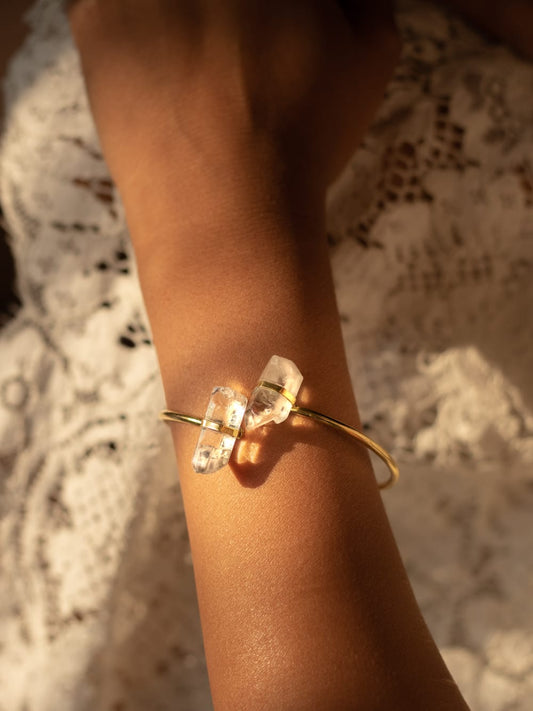 Thea Quartz Bangle