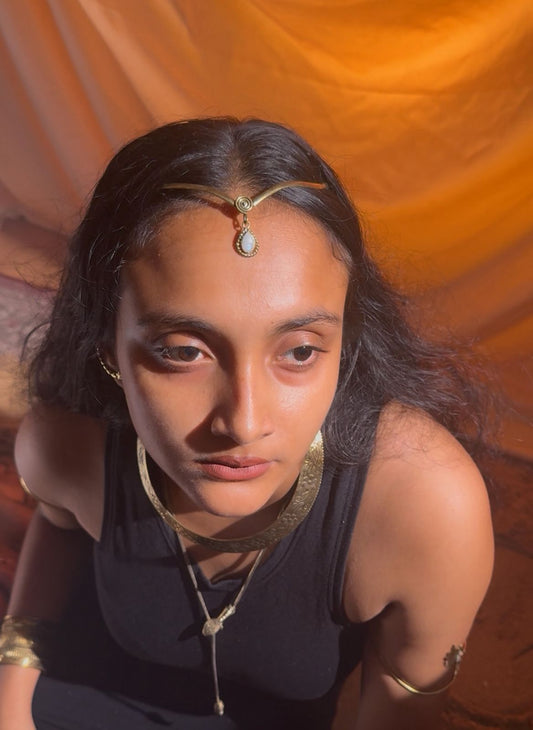 Moonstone Cleopatra Head Gear