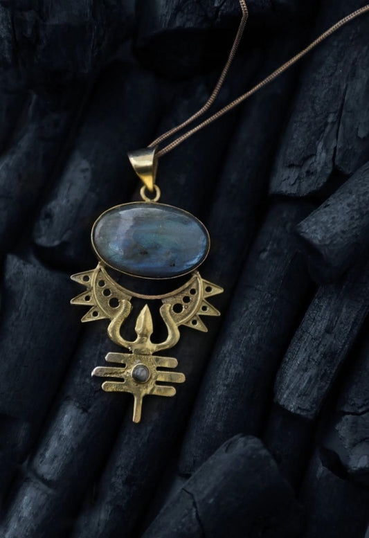 Neel Trishakti Pendant With Chain