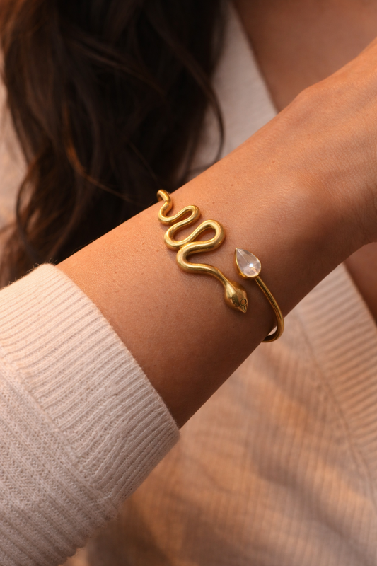 Serpentine Aura Cuff