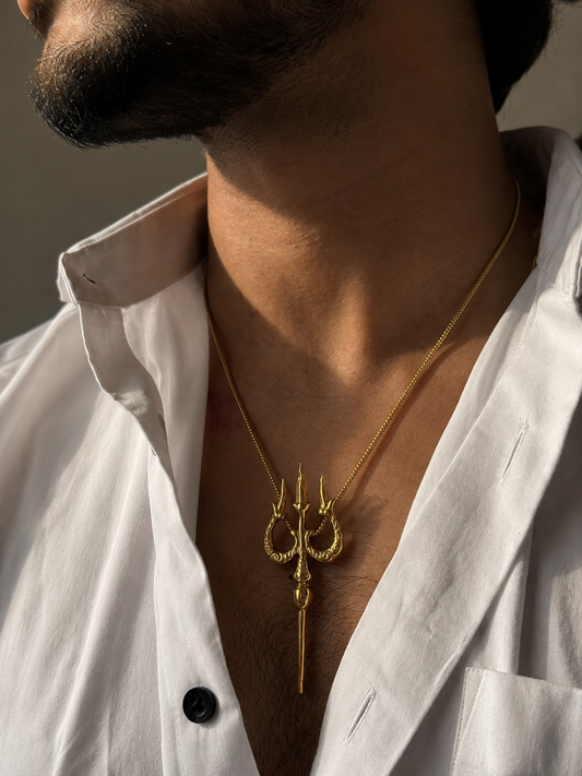 Trident Pendant with chain