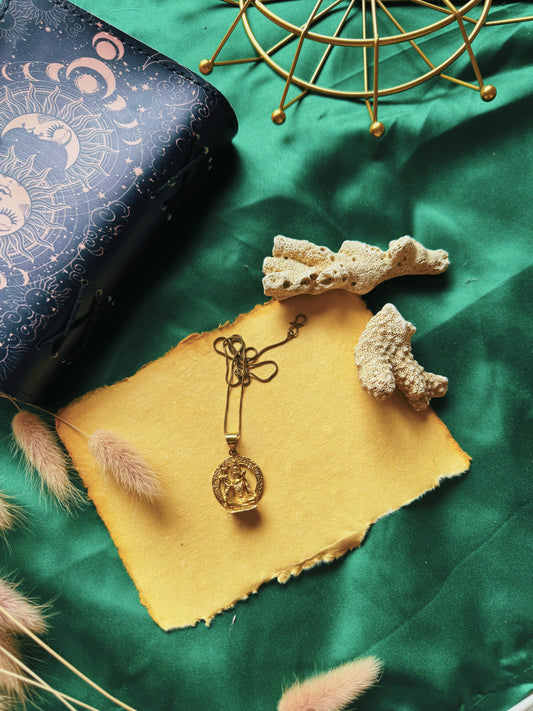 Shivohum Pendent with Chain