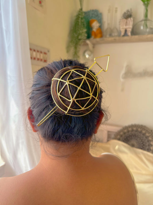 Star Spiral Hair Cage Bun