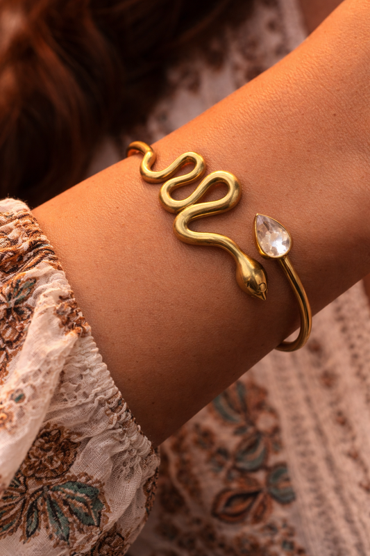 Serpentine Aura Cuff