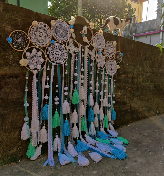 Blue Bauble Cluster Lace Dreamcatcher