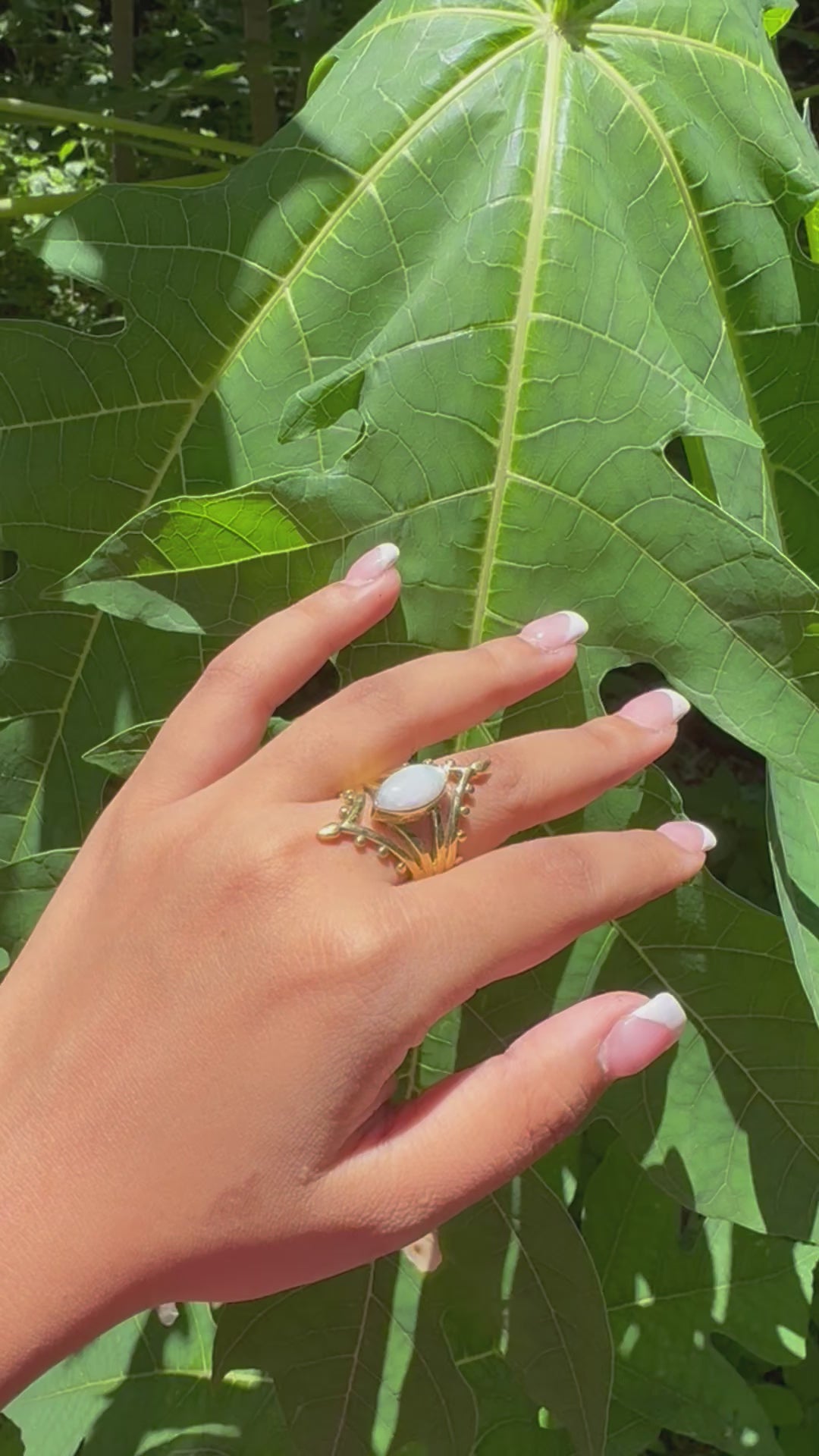 Vanki Moonstone Ring