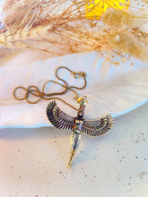 Load image into Gallery viewer, Guardian Angel Pendant with chain
