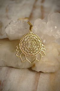 Padma Pendant with Chain