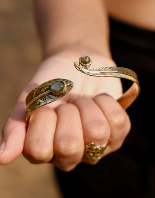 Feather Armcuff