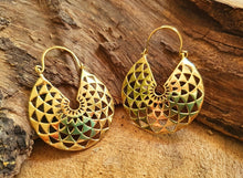 Load image into Gallery viewer, Solaris Earrings
