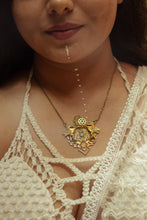 Load image into Gallery viewer, Harmony Short Necklace
