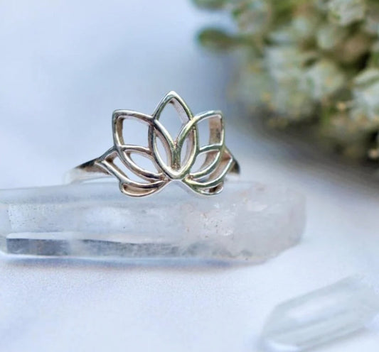 Lotus Ring