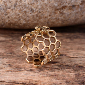 Honey Comb With Bee Ring