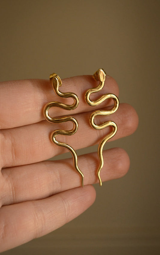 Renenute Snake Spiral Dangle