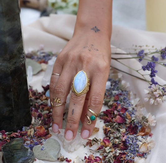 Aryia Moonstone Ring