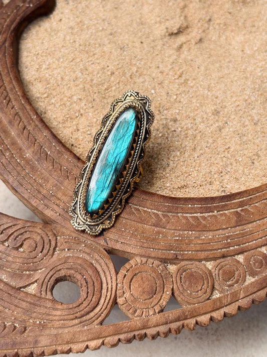 Labradorite Yashvi Ring