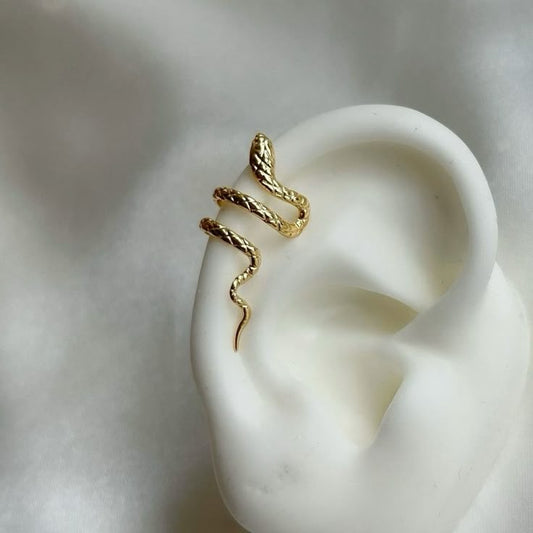 Dainty Snake Ear Cuff