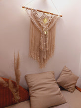 Load image into Gallery viewer, Exquisite Ivory Knots Macrame Hanging
