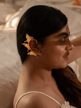 Load image into Gallery viewer, Butterfly Ear Cuff
