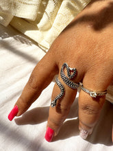 Load image into Gallery viewer, Serpent Ring Silver
