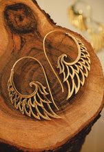 Load image into Gallery viewer, Angel Wings Earrings
