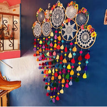Load image into Gallery viewer, Mlti-Color Tassel Cluster Dreamcatcher
