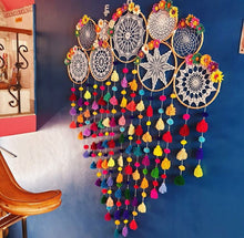 Load image into Gallery viewer, Mlti-Color Tassel Cluster Dreamcatcher
